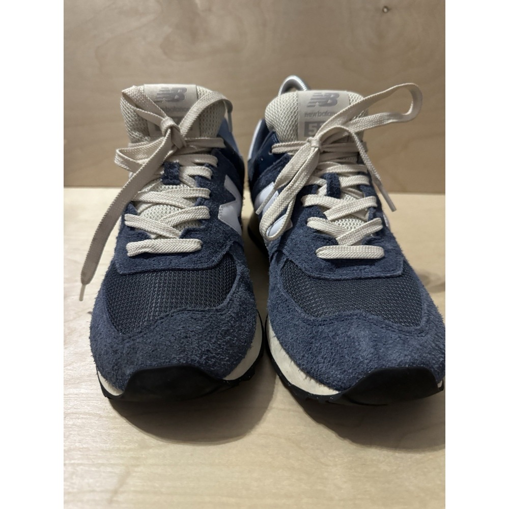 New Balance Classic 574 Core Pack ML574EVN Navy Blue Men's Sz 9.5 Sneakers Shoes - Picture 2 of 7